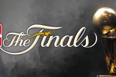 密尔沃基雄鹿队新赛季阵容调整解析：字母哥领衔，备战NBA新篇章